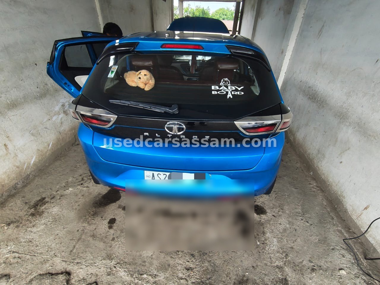 2023 Tata Altroz XZ — photo