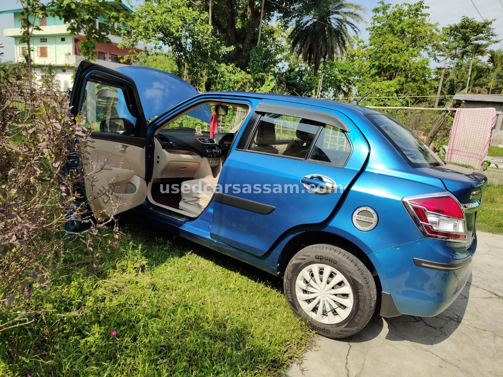 2015 Maruti Swift Dzire VXi — photo